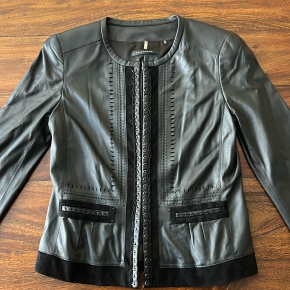 Gorgeous & fine leather black jacket XS/P. Uniquesexy elegant beautifully made